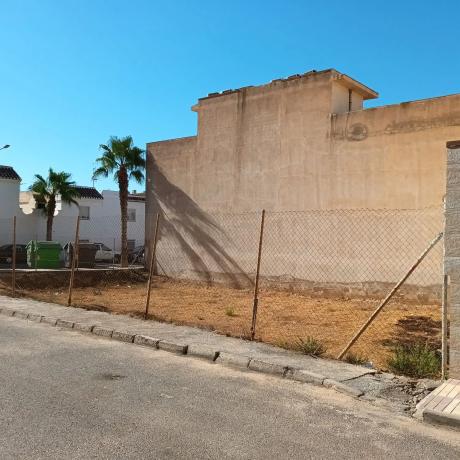 Terreno en avenida Mediterráneo, 16