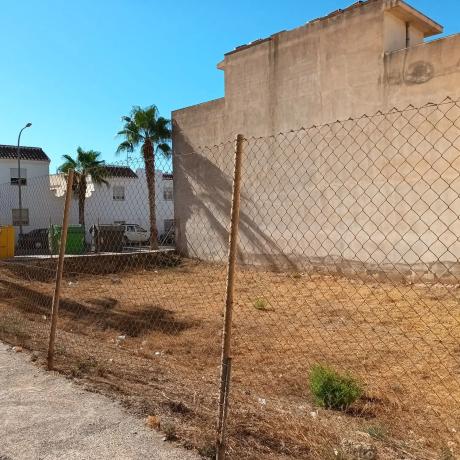 Terreno en avenida Mediterráneo, 16