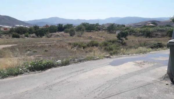 Terreno en calle Montivel