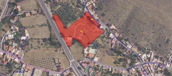 Terreno en calle Montivel