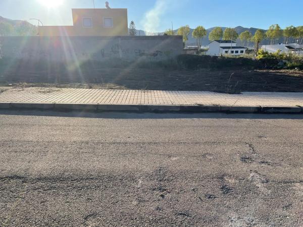 Terreno en calle Santiago Calatrava s/n