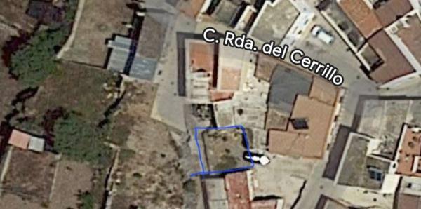 Terreno en calle cerrillos s/n