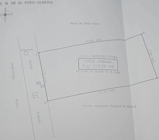 Terreno en calle Alboloduy s/n