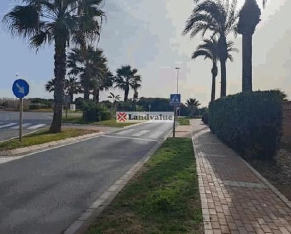 Terreno en avenida Almerimar, 126