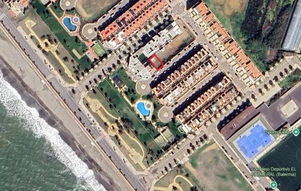 Terreno en calle Atolón, 5