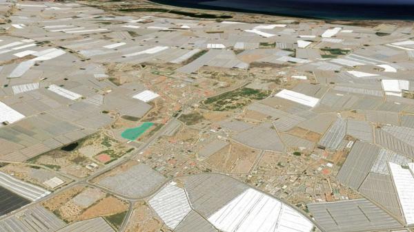 Terreno en calle Costa del Sol