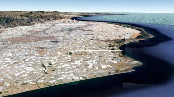 Terreno en calle Costa del Sol