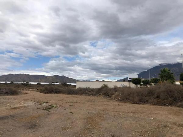 Terreno en carretera Pampanico