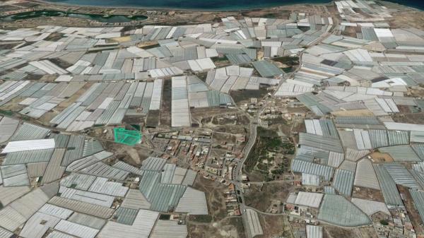 Terreno en camino del Alcor