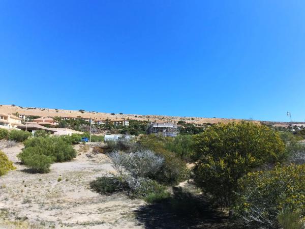 Terreno en calle Cigüeña