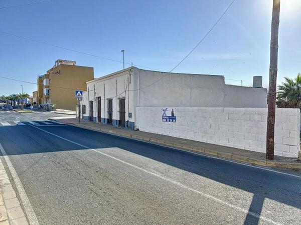 Terreno en calle los Baños