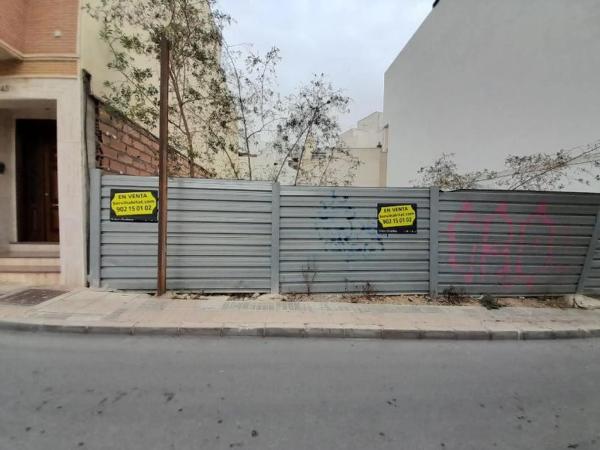 Terreno en calle Jiménez Díaz, 47