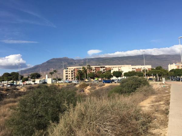 Terreno en calle Luca de Tena s/n