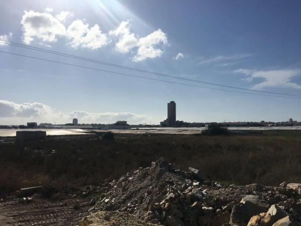 Terreno en via del Mediterráneo