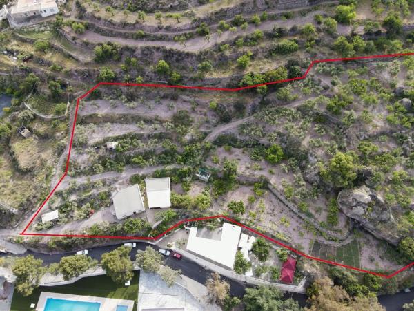 Terreno en calle Monseñor Justo Mullor Garcia, 13