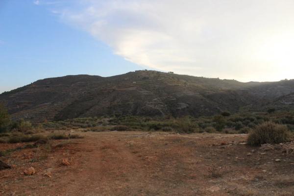 Terreno en camino de Hitar
