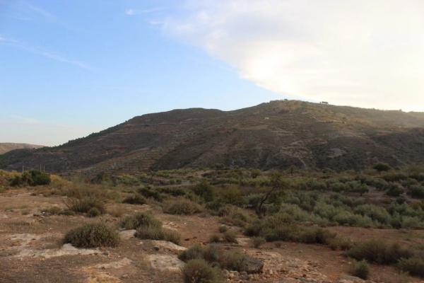 Terreno en camino de Hitar