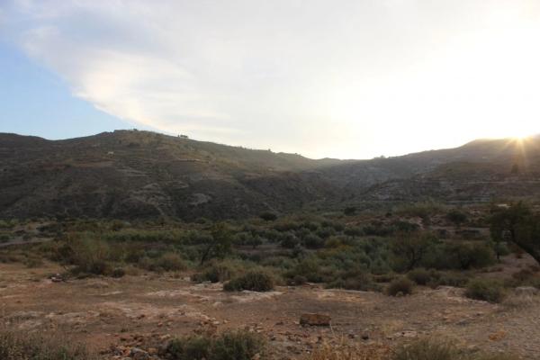 Terreno en camino de Hitar