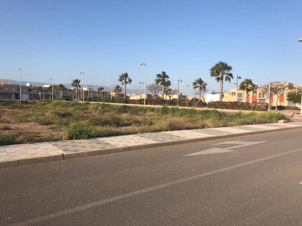 Terreno en paseo de Los Pueblos