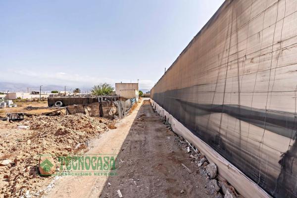 Terreno en Barrio Carretera Mojonera - Cortijos de Marín