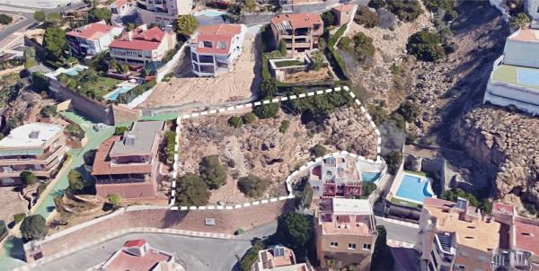 Terreno en calle Bola Dorada, 8