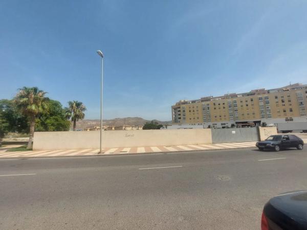 Terreno en calle Sierra de Alcaraz