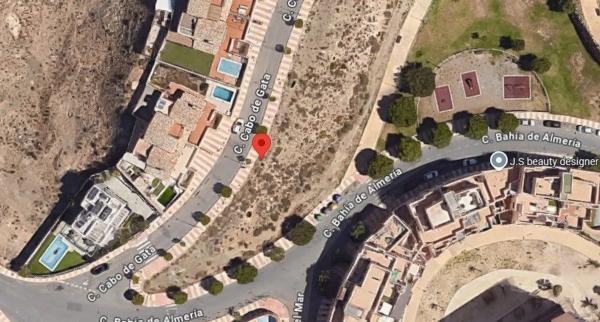 Terreno en calle Cabo de Gata