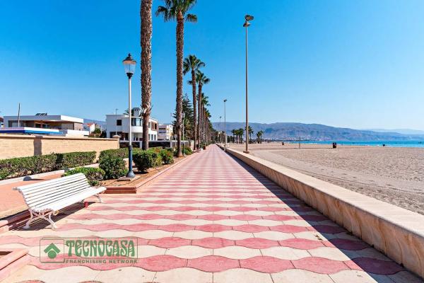 Terreno en calle Amapola