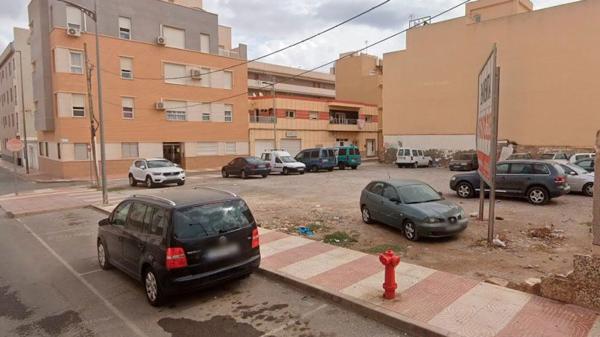 Terreno en calle Nicolás Navas