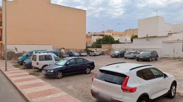 Terreno en calle Nicolás Navas