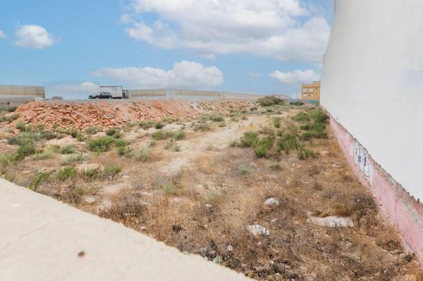 Terreno en calle Cuba