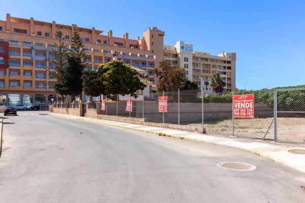 Terreno en calle Iguazú, 2