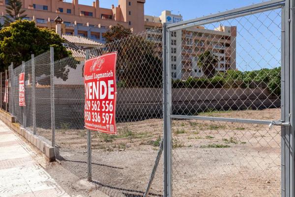 Terreno en calle Iguazú, 2