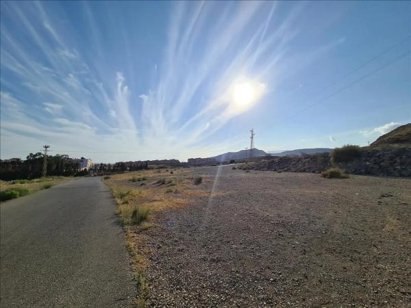 Terreno en calle Montserrat Caballé
