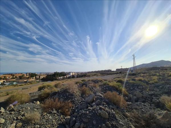 Terreno en calle Montserrat Caballé