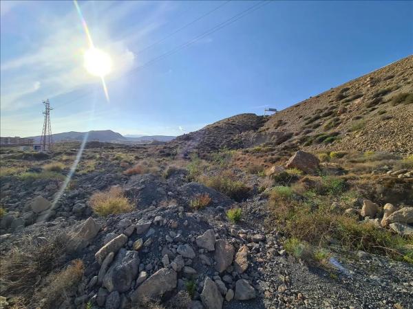 Terreno en calle Montserrat Caballé