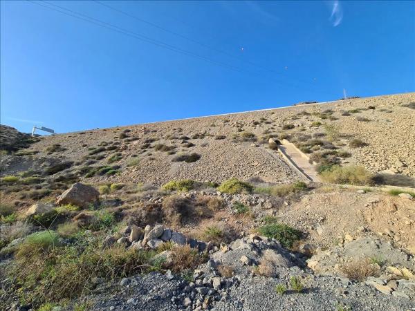 Terreno en calle Montserrat Caballé