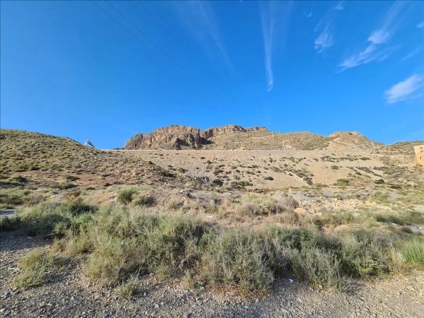 Terreno en calle Montserrat Caballé
