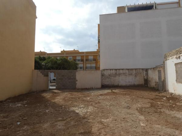 Terreno en plaza Aldeas Infantiles, 16