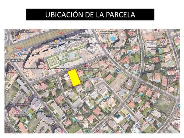 Terreno en calle Nogal