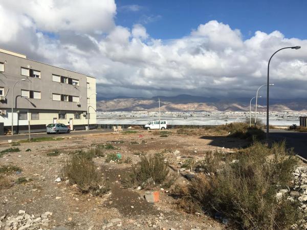 Terreno en calle Valle de Benasque, 8