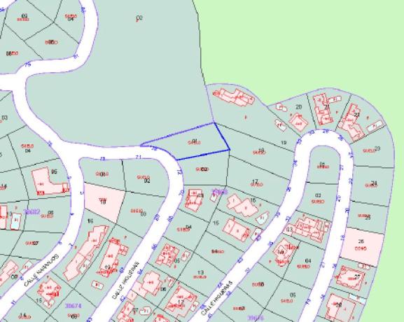 Terreno en calle de las Higueras, 24