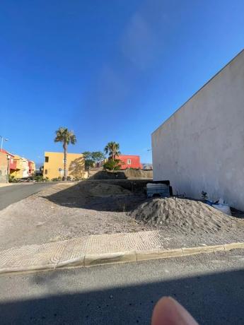 Terreno en calle Bergantín s/n
