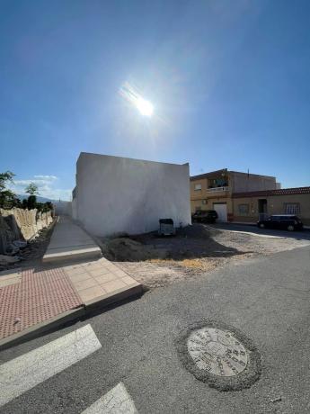 Terreno en calle Bergantín s/n
