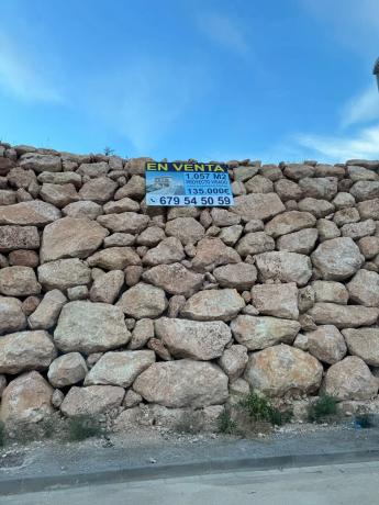 Terreno en calle las Encinas, 41