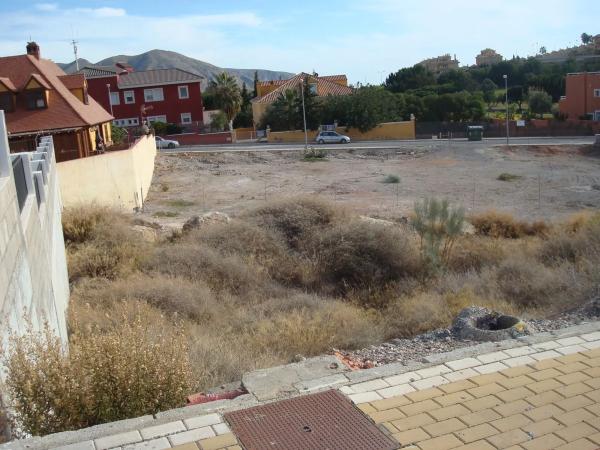 Terreno en calle los Ficus, 5