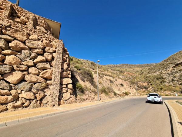 Terreno en calle las Encinas, 25