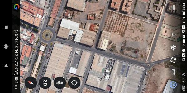 Terreno en avenida Sierra de Gador, 5