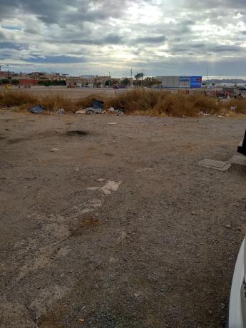 Terreno en avenida Sierra de Gador, 5