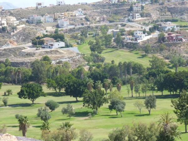 Terreno en calle las Encinas